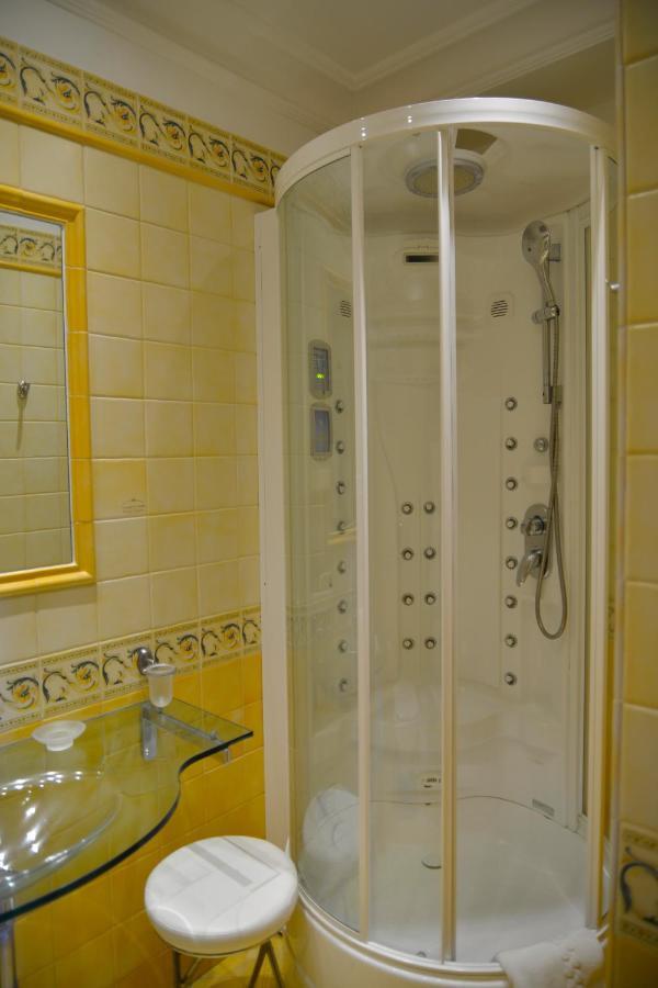 Hotel Livingston 4*