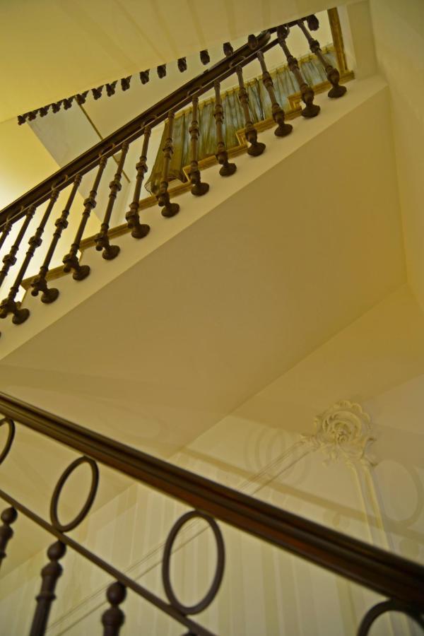 Livingston Hotel Syrakus