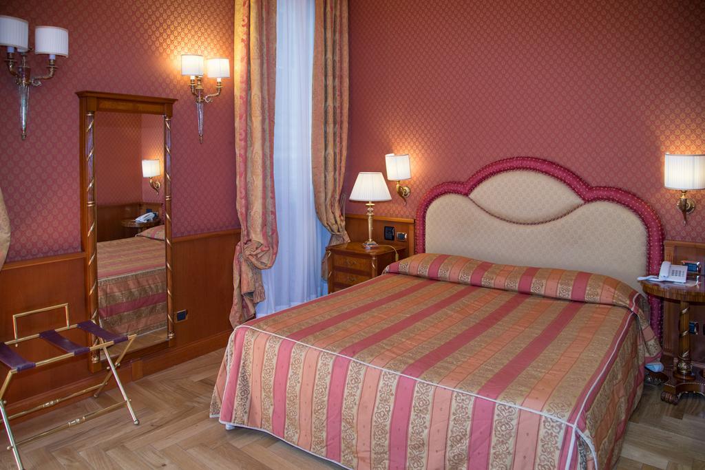 Hotel Livingston 4*